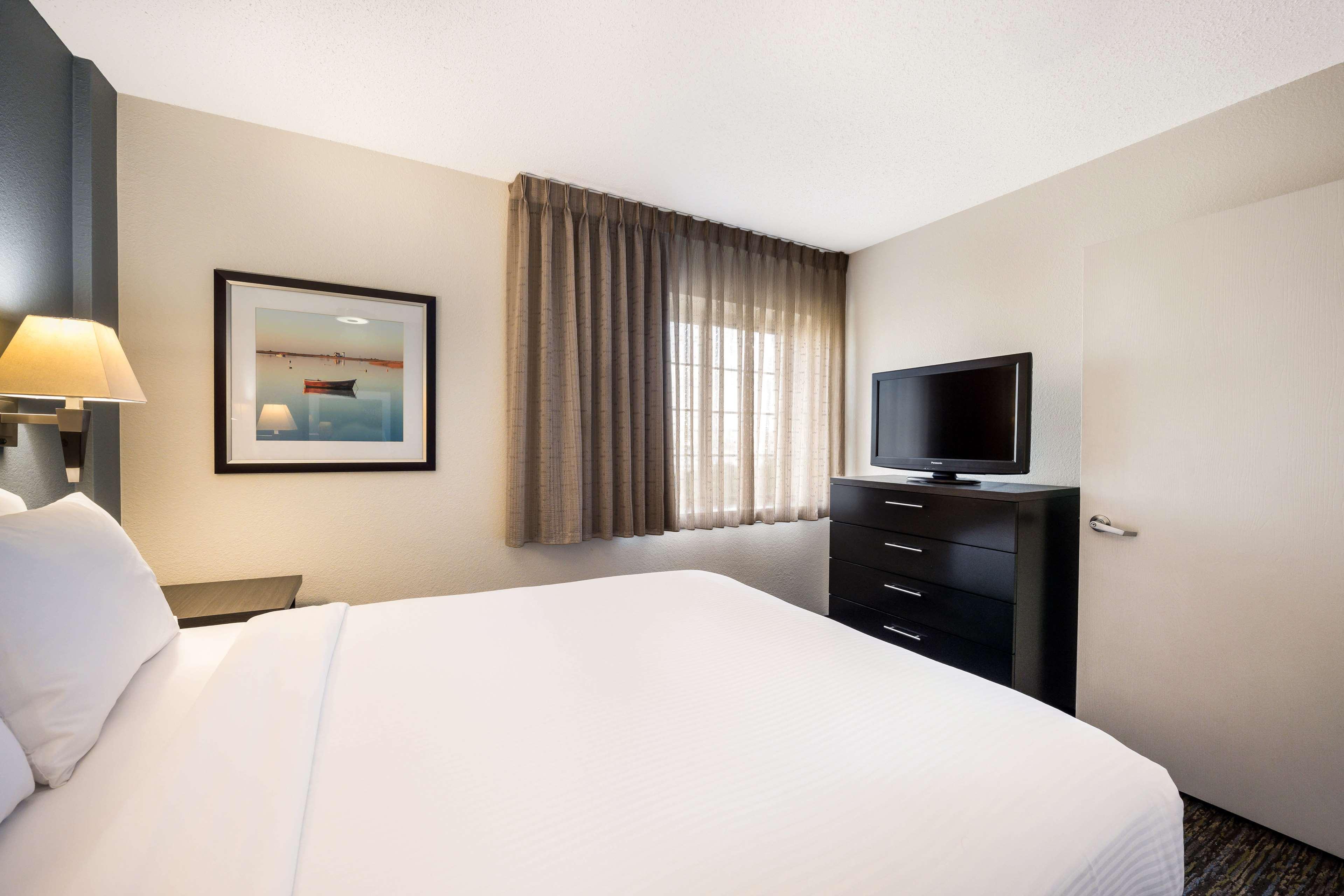 Sonesta Simply Suites Альбукерке Экстерьер фото